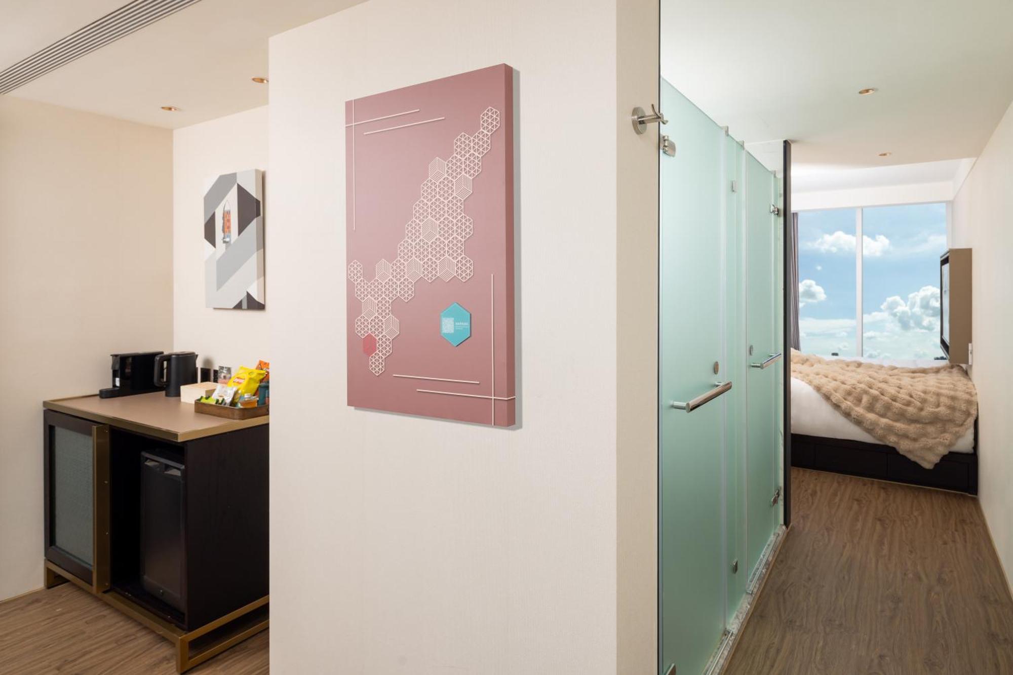 Voyage Kaohsiung By Cosmos Oasis Hotel Buitenkant foto